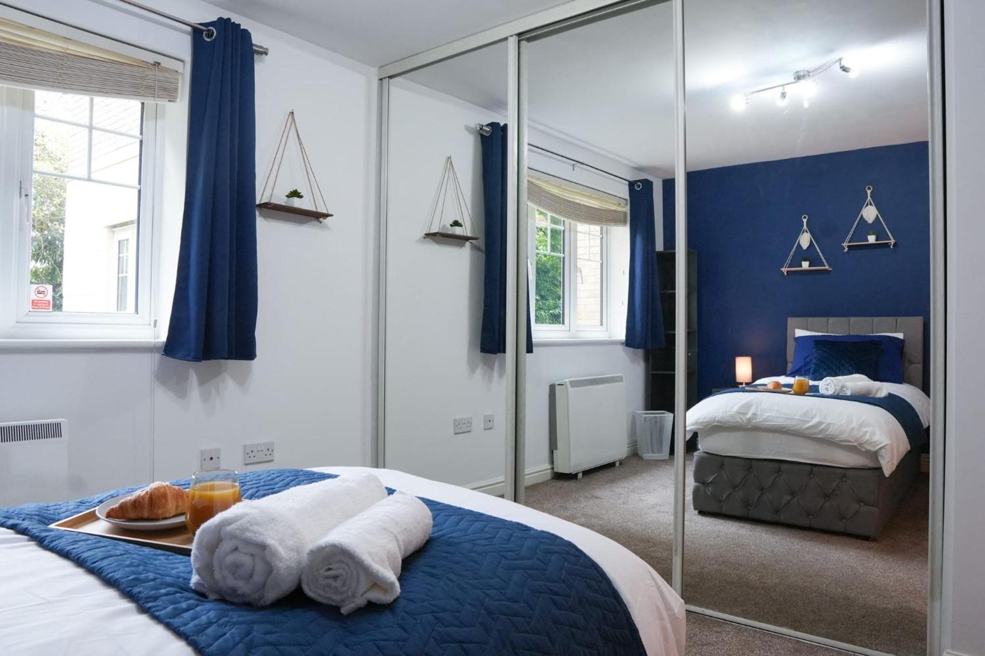 Whole 2-Bed Apartment - Contractors, Professionals, Ulez Free, Free Parking, B'Ham City 10Mins Birmingham Bagian luar foto
